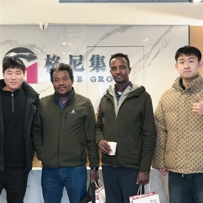 Etiopijos klientas lankosi GNEE gamykloje